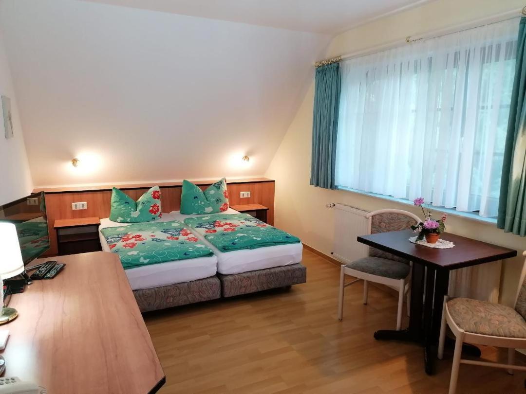 Hotelpension Schwalbennest 벤츠 외부 사진