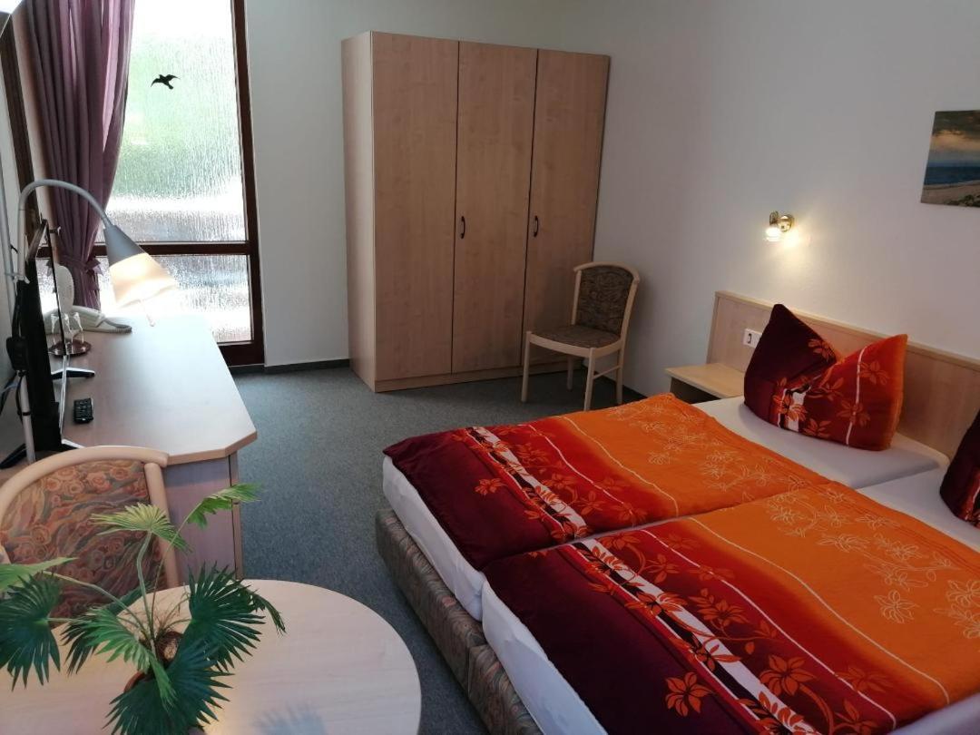 Hotelpension Schwalbennest 벤츠 외부 사진