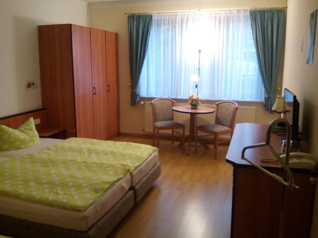 Hotelpension Schwalbennest 벤츠 외부 사진